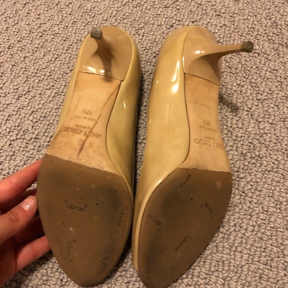 Jimmy Choo Peep Toe 1.5 Inch Nude Pumps - Picture 4 of 4